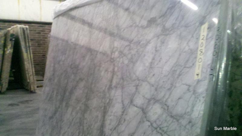 1208014 118×78 White Carrara Marble 3cm